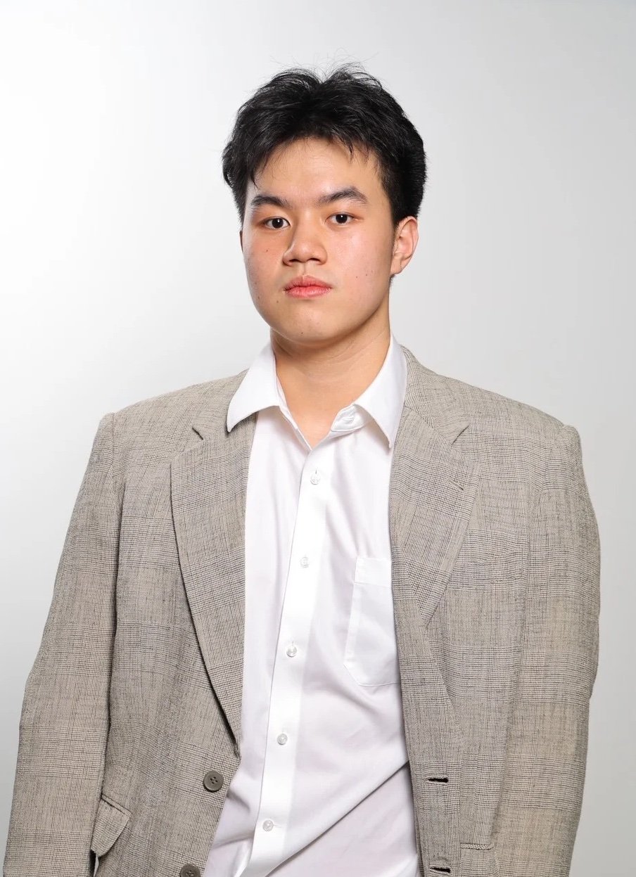 Thanapol Wongtharua portrait